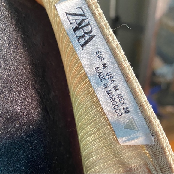 Zara side split adjustable top. - Picture 4 of 4